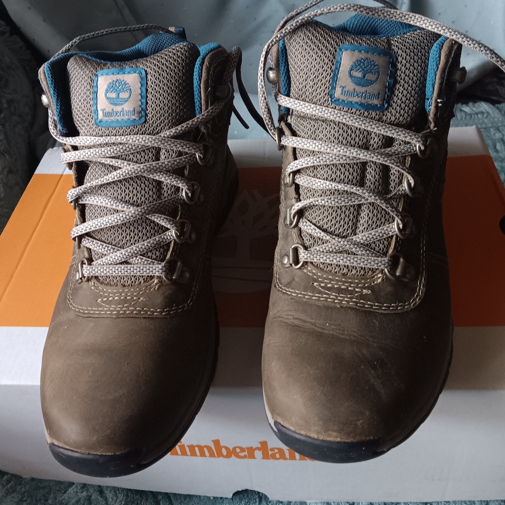 Hike boots 6.5 Outdoor Boots